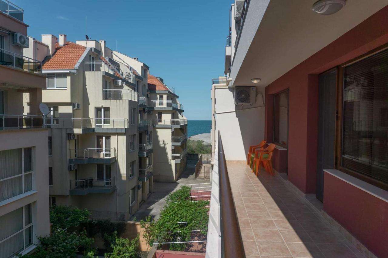 Rent Apartments Martin Beach Pomorie Exterior photo